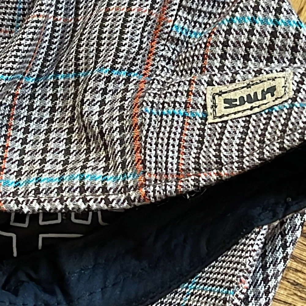 Plaid DRIVER CAP - Picture 9 of 10